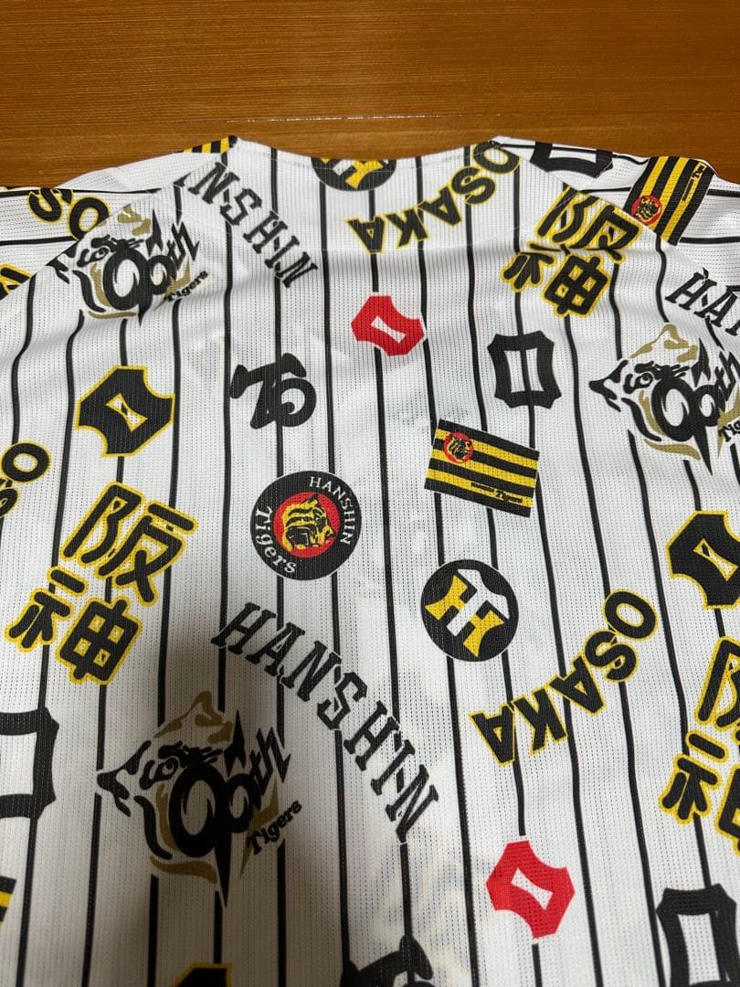 【完売】阪神タイガース 　90周年 　限定 レプリカユニフォーム　oサイズ