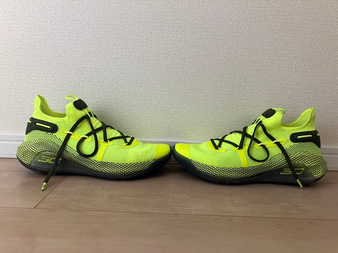 カリー6 Curry 6 Coy Fish all star着用