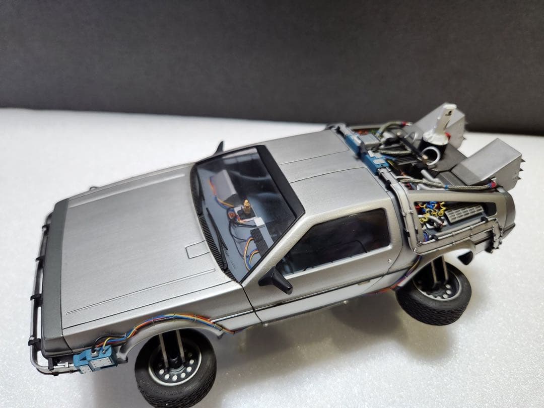 な*か様 ★バックトゥザフューチャー　デロリアン号　フライングバージョンにトラン