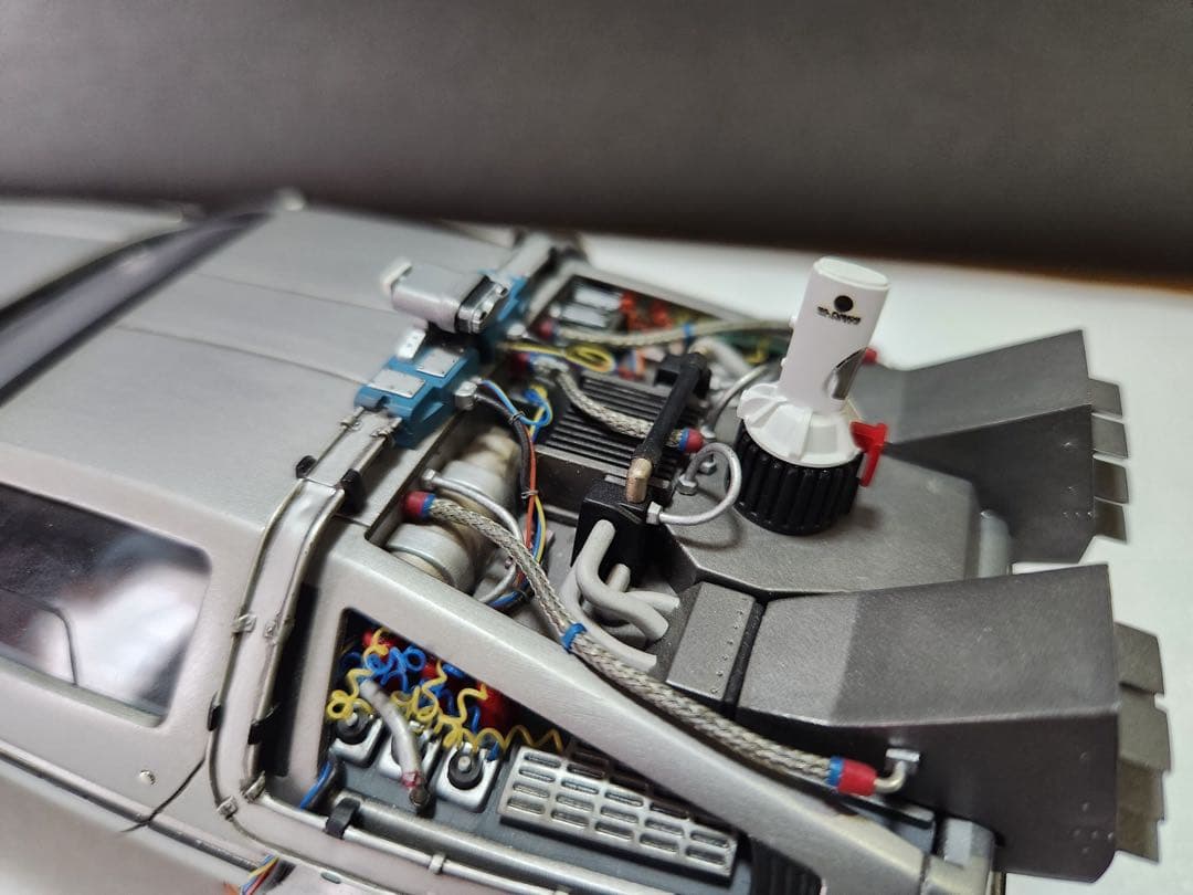 な*か様 ★バックトゥザフューチャー　デロリアン号　フライングバージョンにトラン