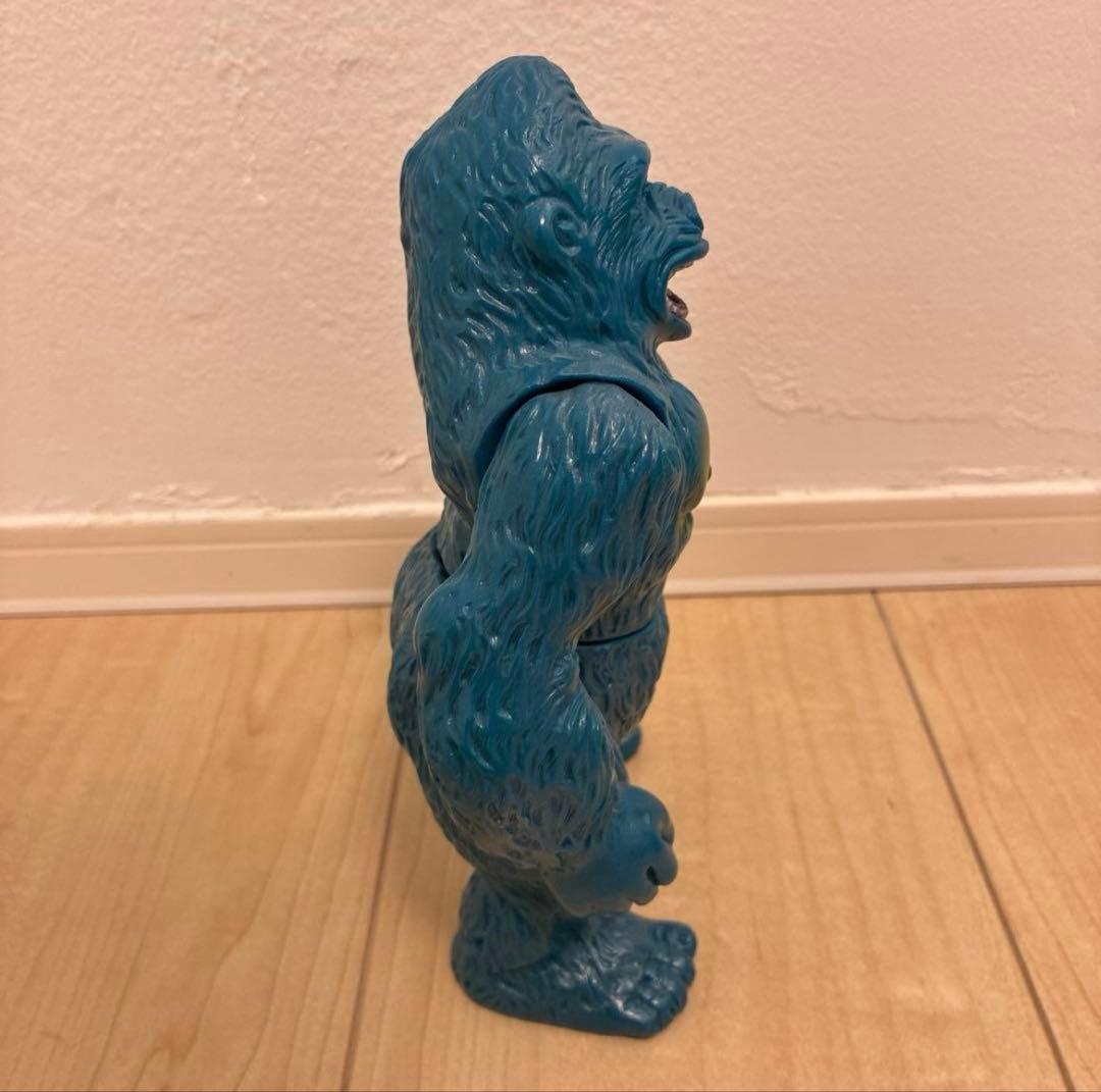 マルサン　ウルトラ怪獣シリーズ　ジャイアントゴリラ　復刻　ソフビ　青　ブルー