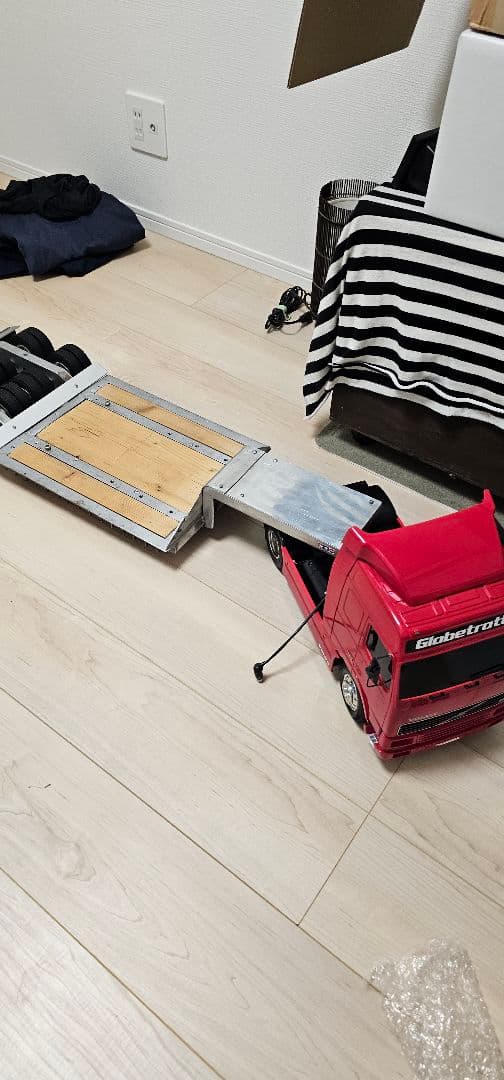 改タミヤトレーラー台車 重トレ16輪車