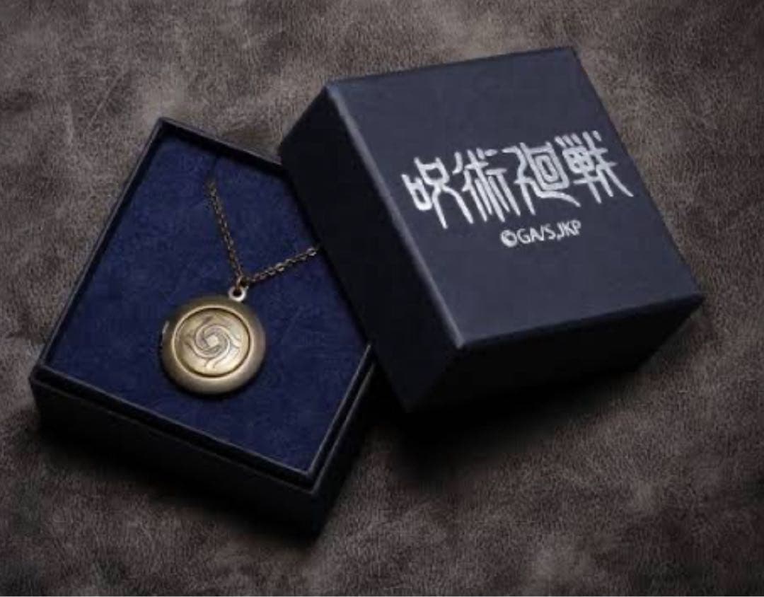 五条悟　制服ボタンロケットネックレス　呪術廻戦