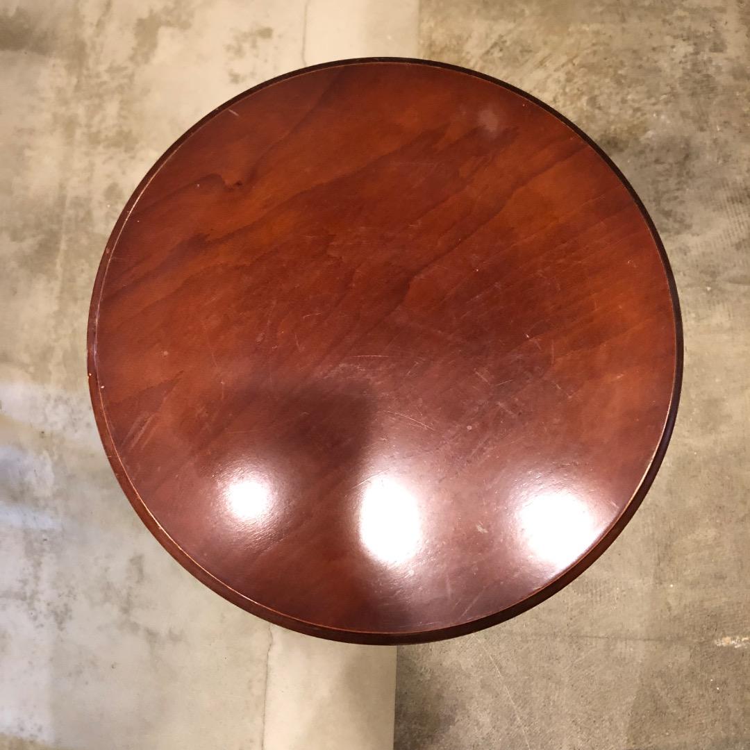 木製ラウンドテーブル　サイドテーブル　クラッシック　ミニテーブル　飾り棚　置台