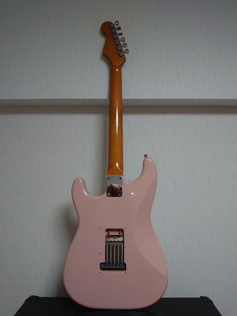 シェルピンクのストラトキャスター（フェンダーメキシコ）