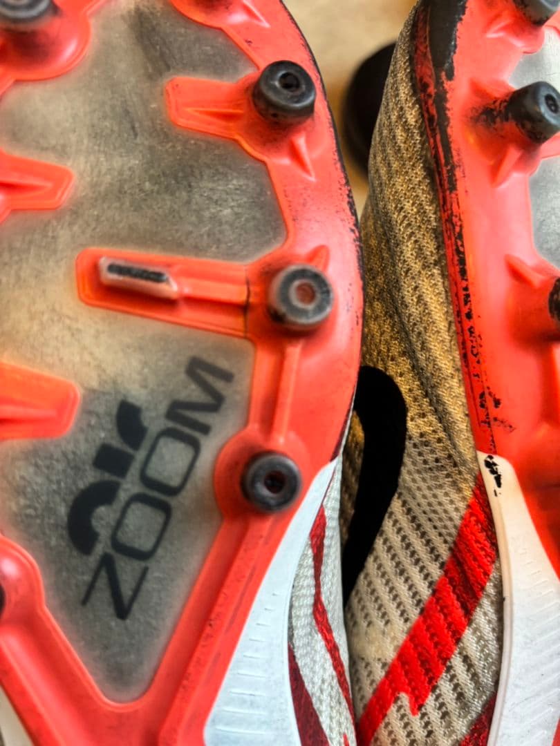 NIKE　マーキュリアルヴェイパー15