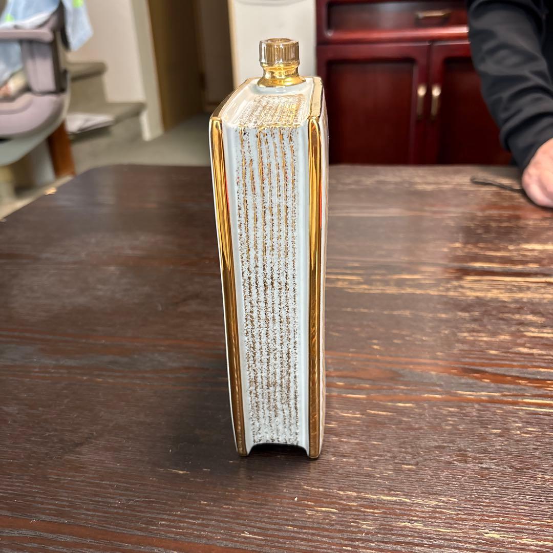 稀少！【新品・未開封】CAMUS カミュ ナポレオン コニャック 本型陶器ボトル