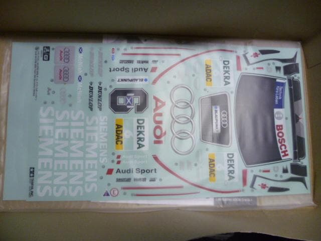 さぶちゃん専用タミヤ1/10アウディA4DTM2005スペアボディセット元箱付属