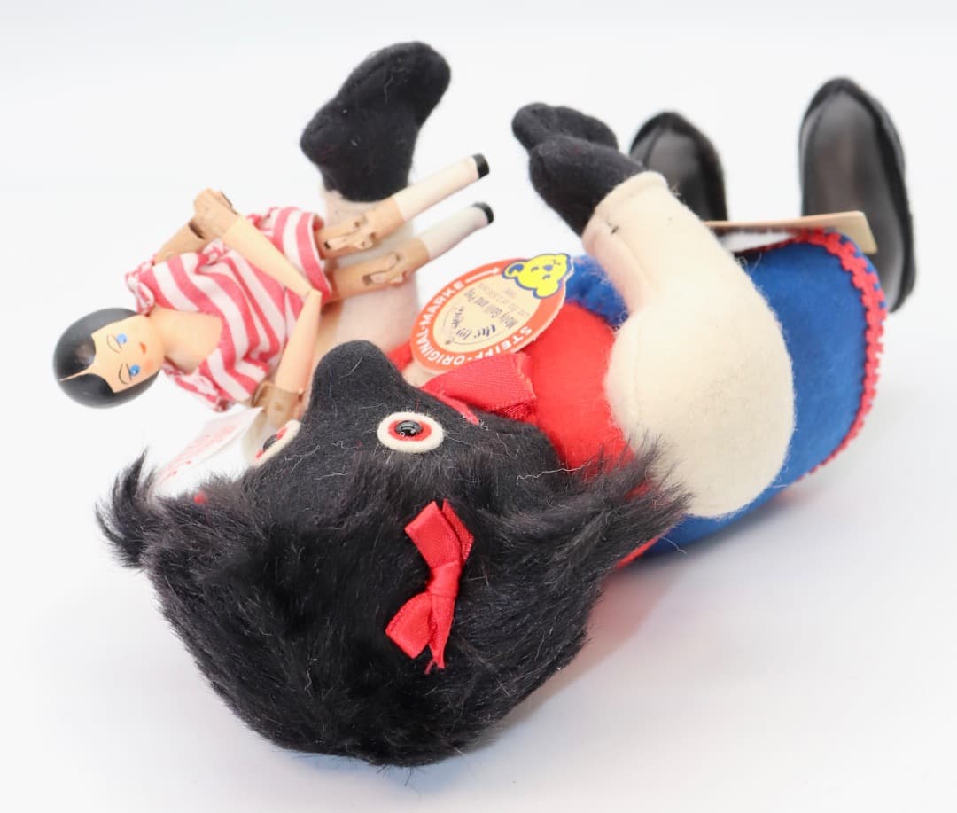 Steiff,THE TOY STOREオリジナルGolli Girl 22cm
