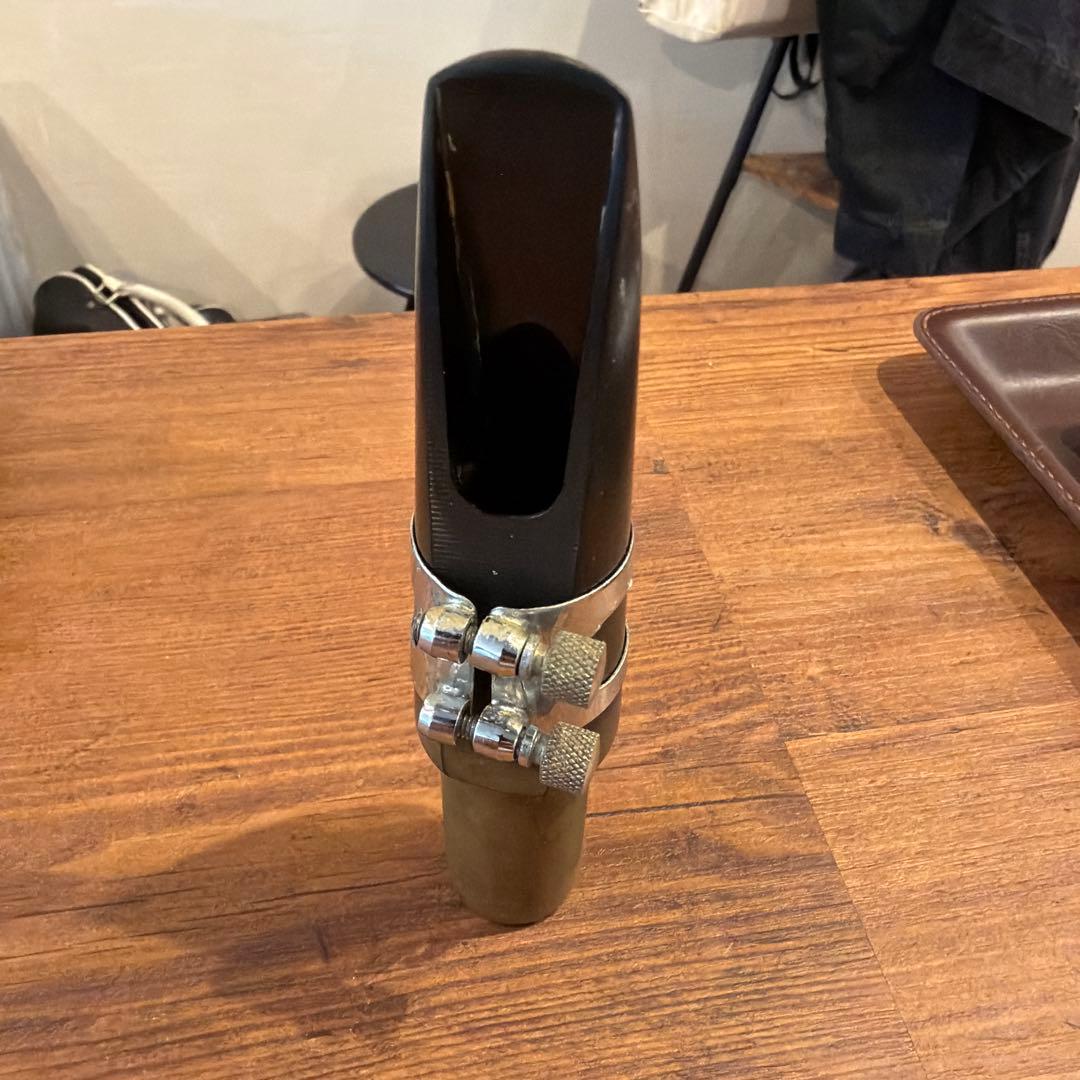 Berg Larsen 105 1 M バリトンサックス用 ラバー LONDON