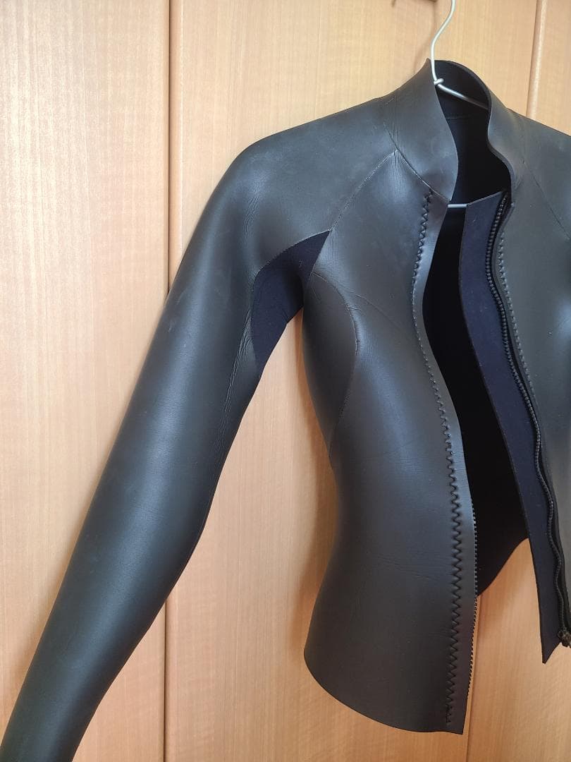 Maria　wetsuit jacket　マリアウエットスーツ