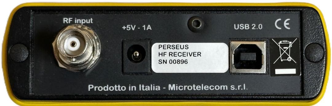 AOR PERSEUS SDR受信機