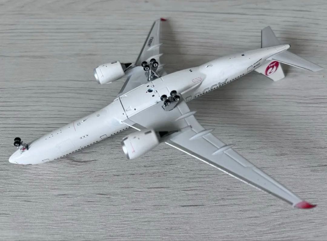 Airbus 日本航空　JAL A350-900 1/400 JA02XJ