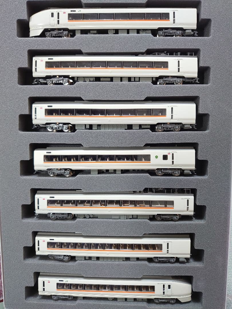 7両室内灯入 トイレタンク付 特製仕上品 651系 スワローあかぎ KATO