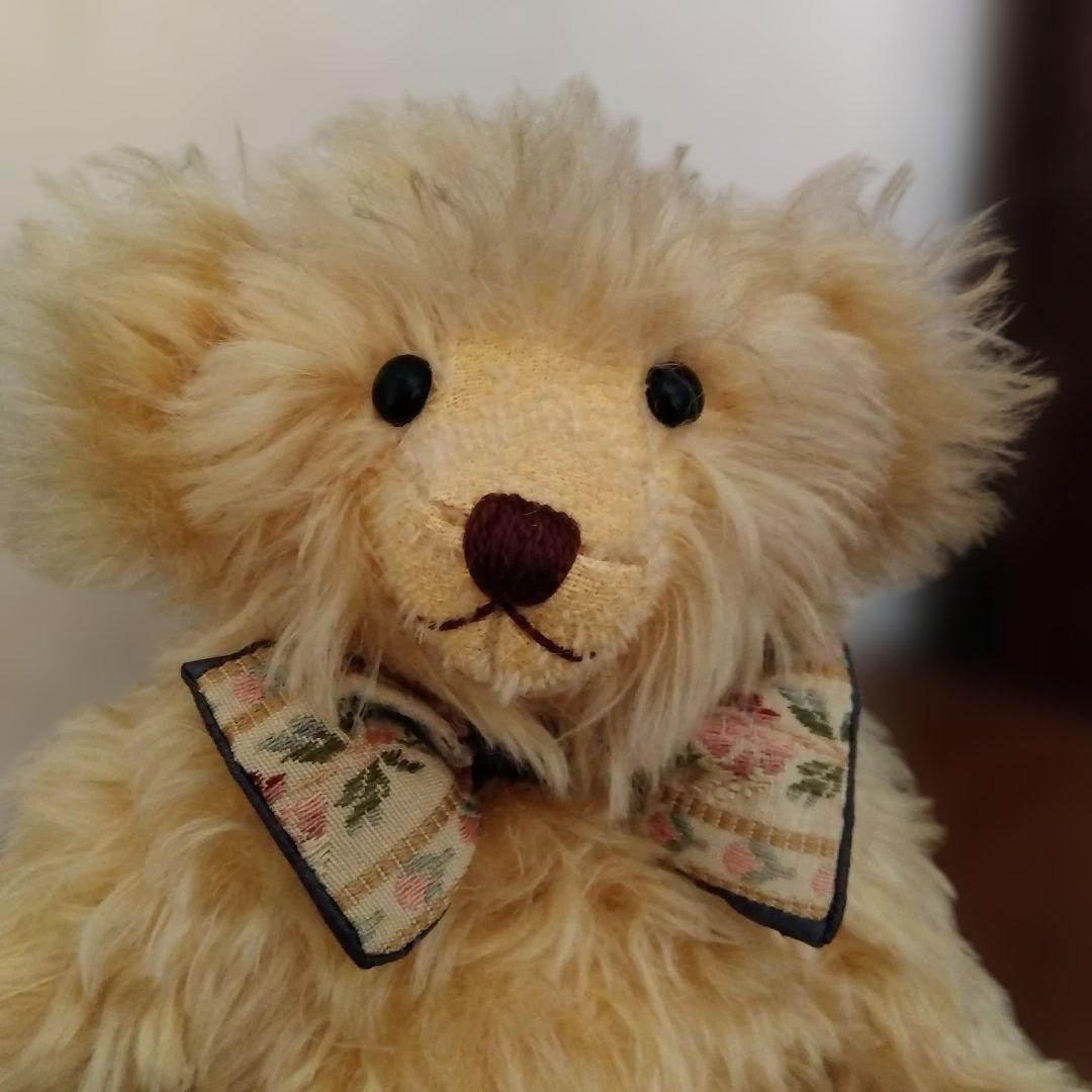 テディベア　（England「ia Vienna」製）