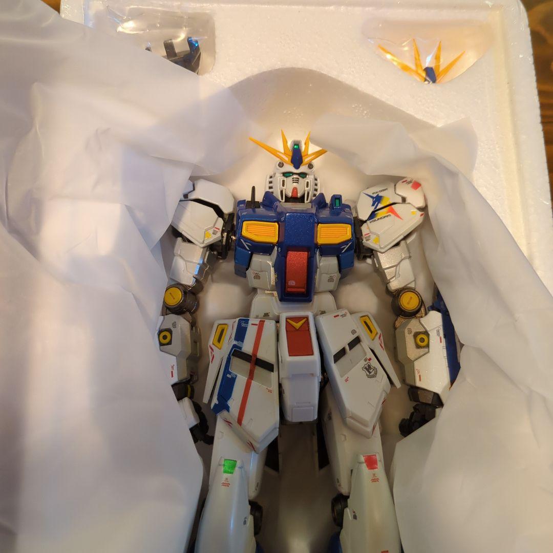 超合金　BANDAI RX-93FF V GUNDAM