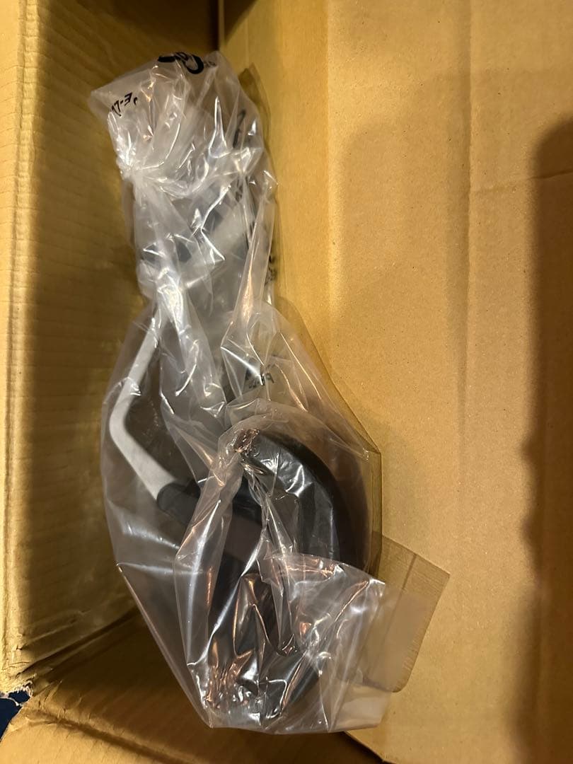 サリダ YL9G ブラック　グレーオフィスチェア