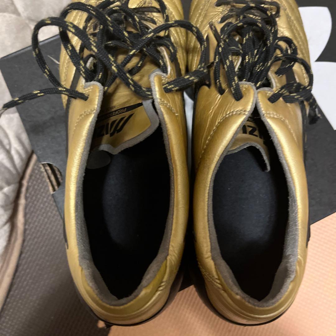 Mizuno Morelia Neo2 ゴールド 26センチ