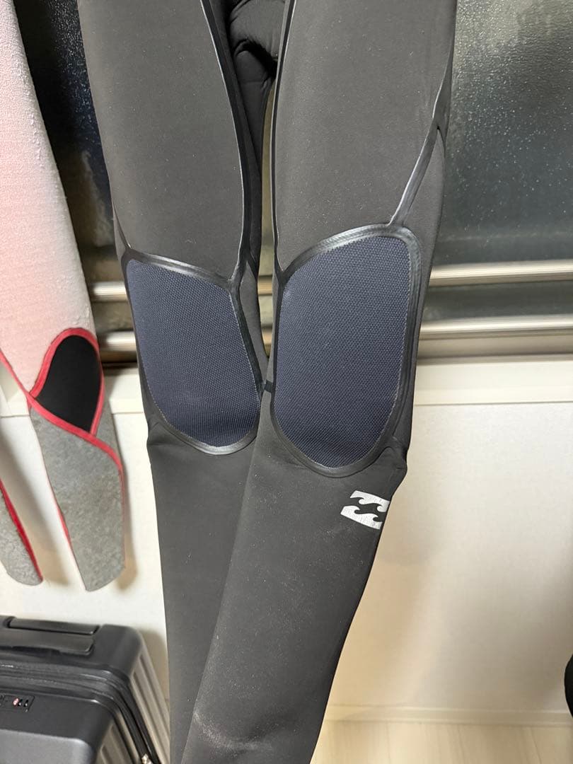 BILLABONG Absolute 4/3mm MLサイズ ブラック