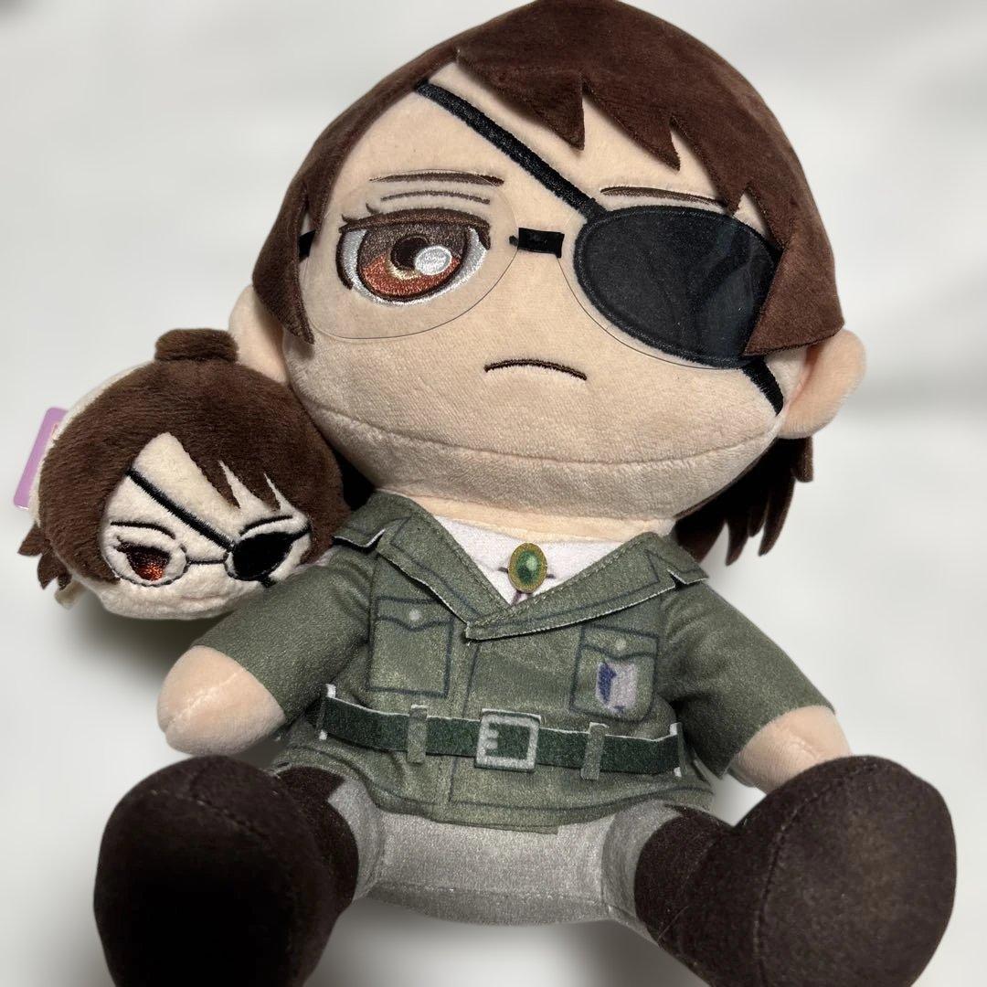 進撃の巨人　ハンジ　おすわりぬいぐるみ　もちマス　セット