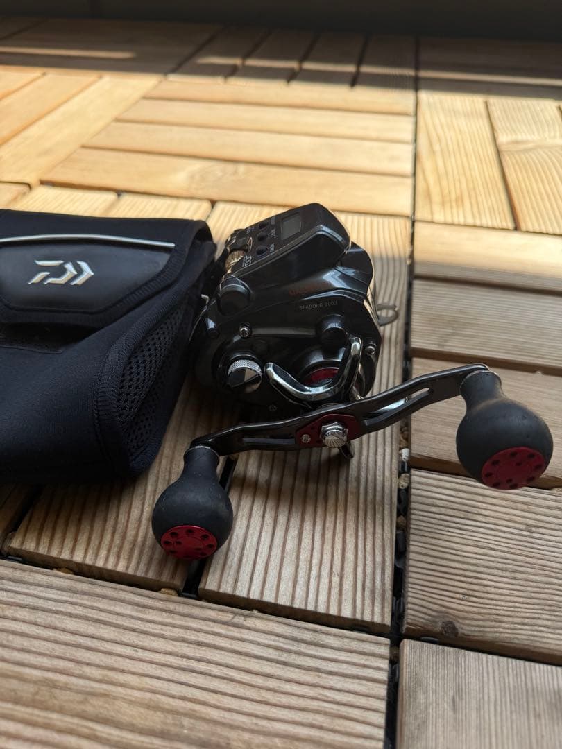 電動リール ブラック(電動リール シーボーグ 200J 右巻き)