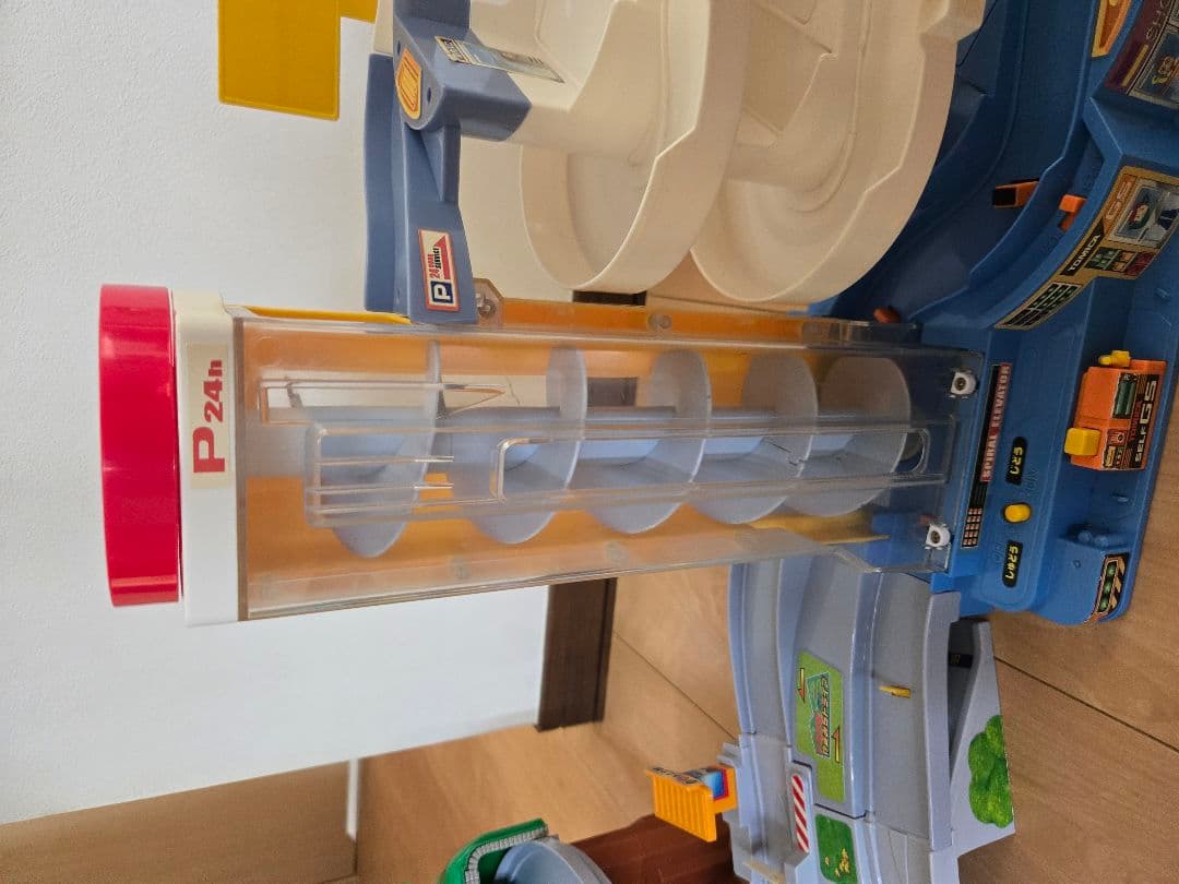 トミカコースまとめ売高速道路にぎやかドライブ 峠山道ドライブ 駐車場