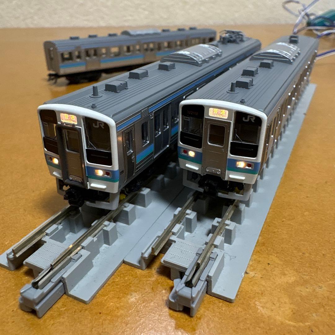 【ジャンク】KATO 211系3000番台(長野色)旧製品