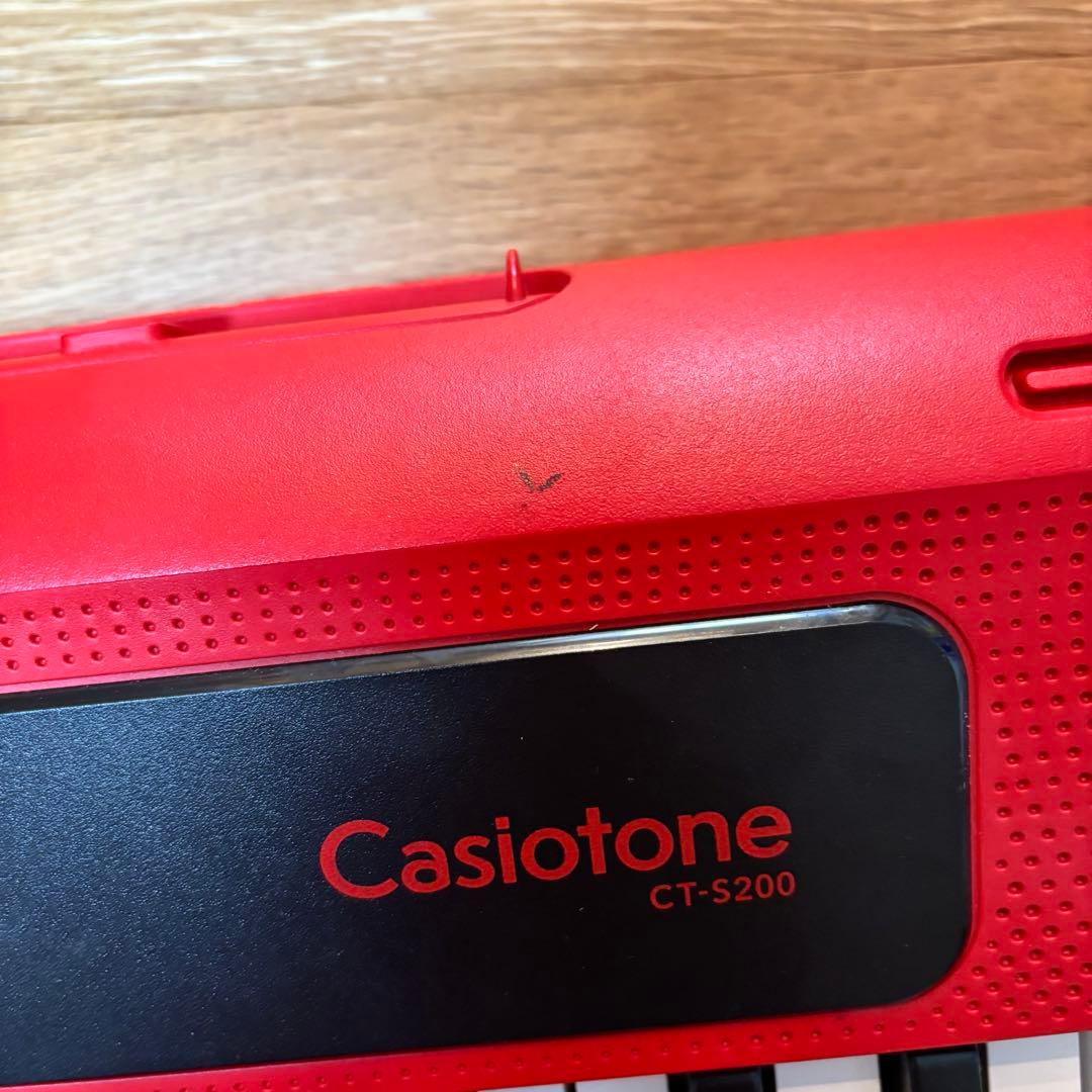 カシオ カシオトーン　Casiotone CT-S200 RED 赤