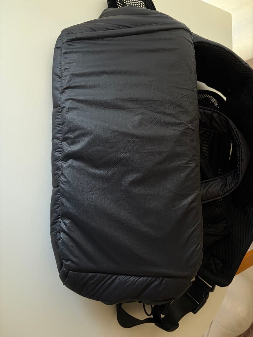 pawdea Air Nest ONE スリングバッグS ブラック　黒 ano