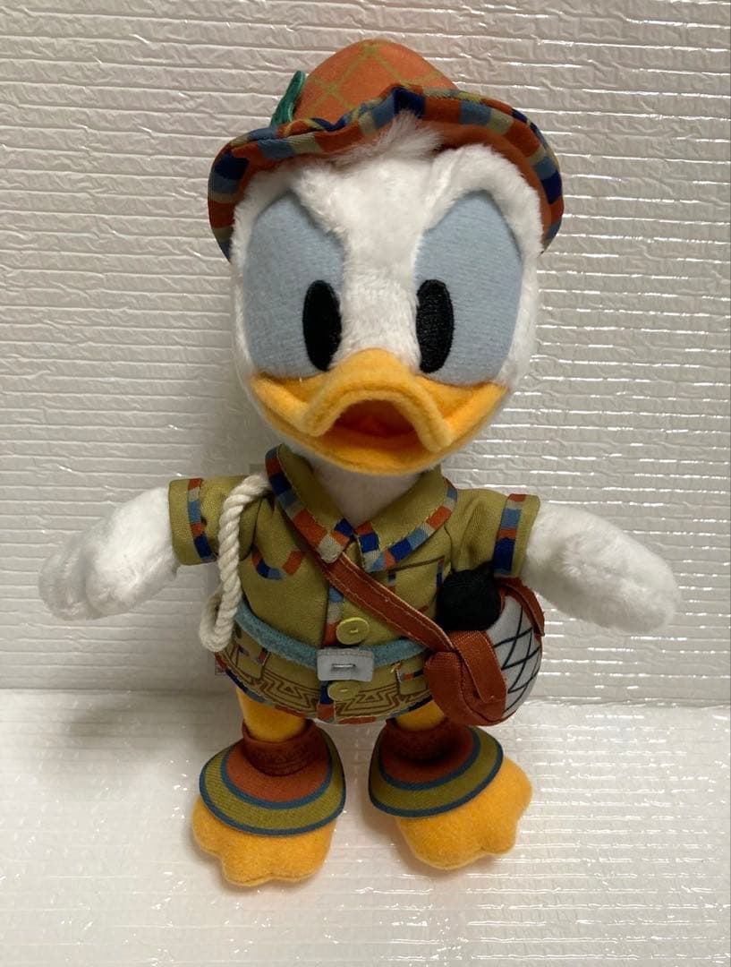 東京ディズニーリゾート　ドナルドダック　デイジーダック　ぬいぐるみバッジ　セット