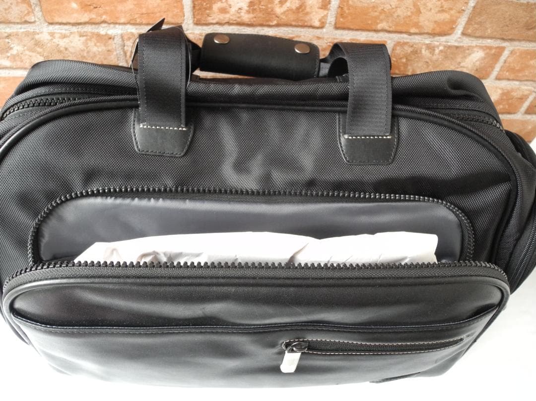 【値下げしました】ランドローバー／ゴルフバッグ（シューズポケット付き）