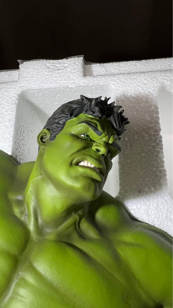 ジェントルジャイアント ハルク アベンジャーズ マーベル ミニバスト