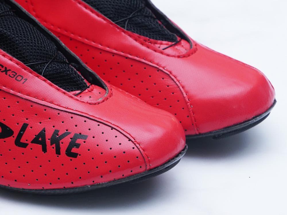 ☆新品未使用☆ LAKE CX301 レッド 40 ノーマル幅 軽量318g！