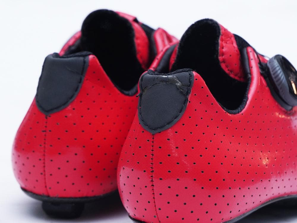 ☆新品未使用☆ LAKE CX301 レッド 40 ノーマル幅 軽量318g！