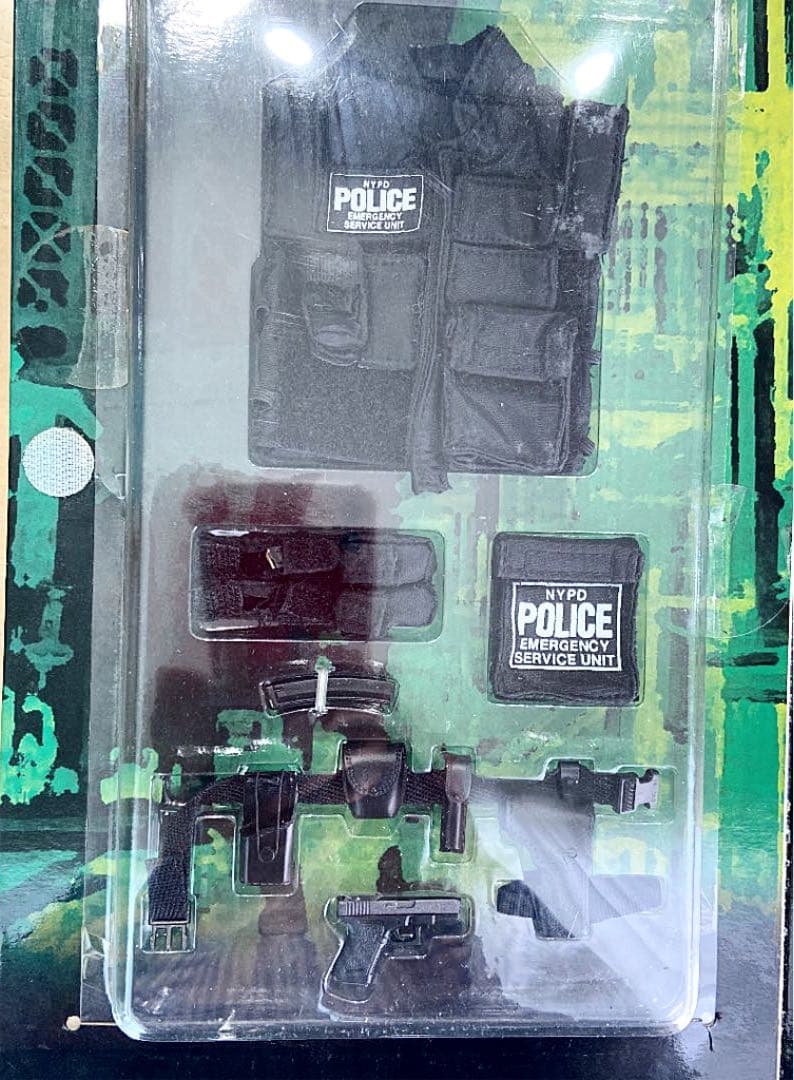 N.Y.P.D Emergency Service Unit 1/6ドラゴン