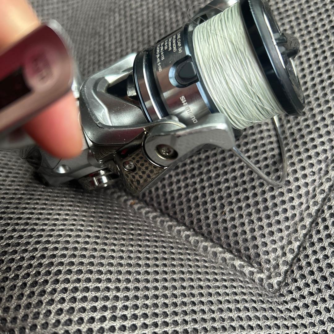 Shimano 19ストラディック　スピニングリール 2500S