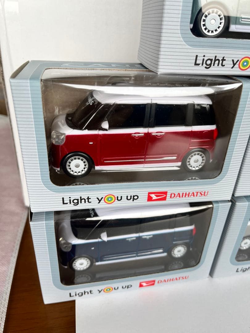 ムーブ キャンバス ミニカー ストライプス 8カラーセット！