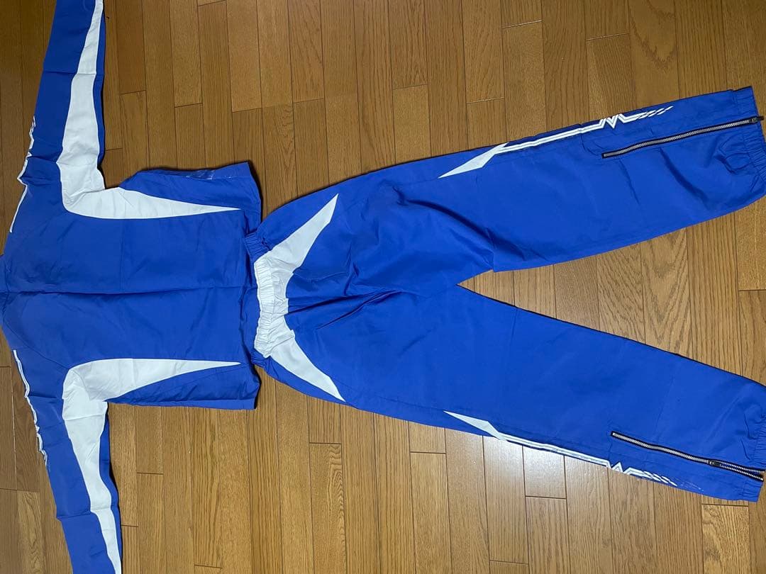 セレッソ大阪　移動着ジャージ上下セット　春秋用