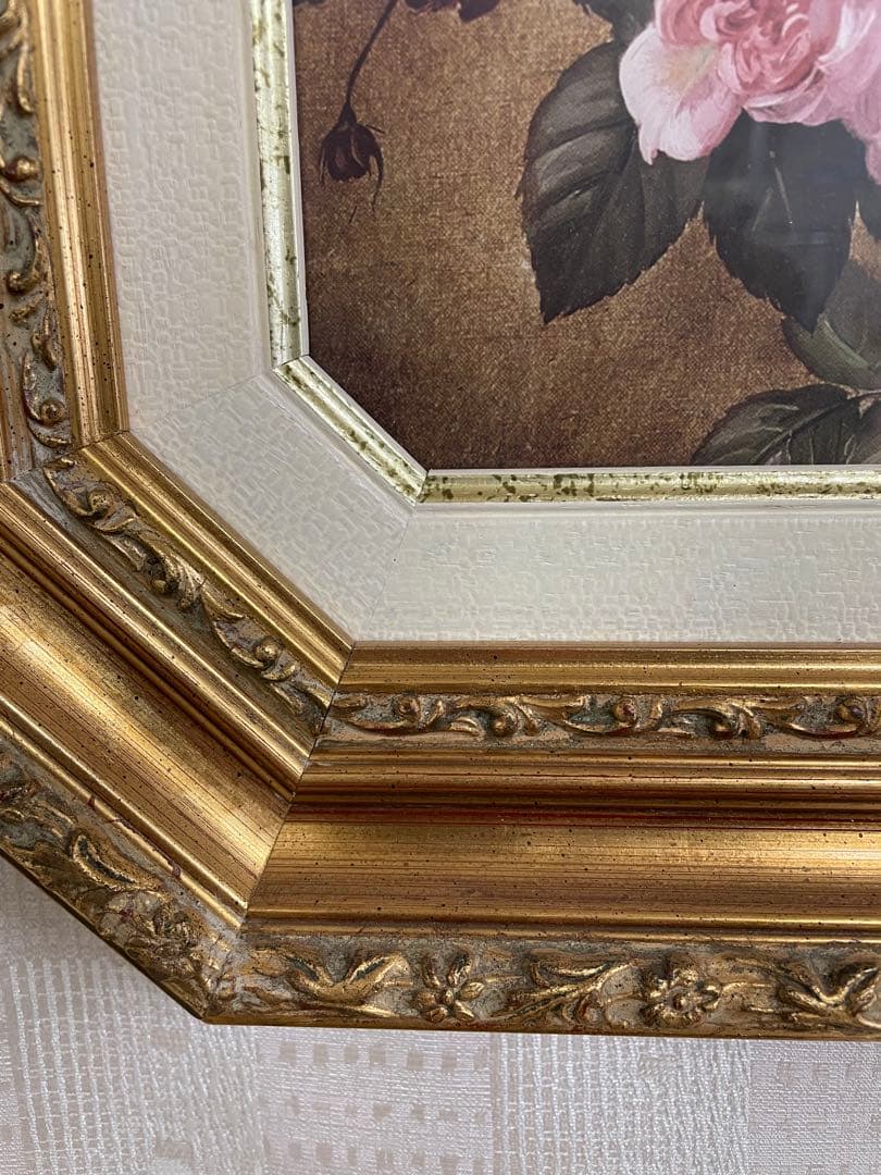 イタリア輸入 ゴールドの額縁 フレーム バラ 絵画 八角形 アンティーク調 ➀