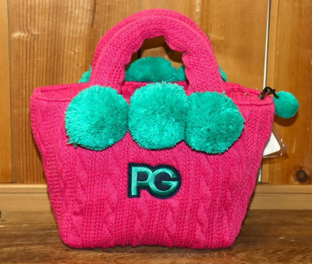 新品 PEARLY GATES ケーブルニット梵天付き カートバッグ Ⓗ