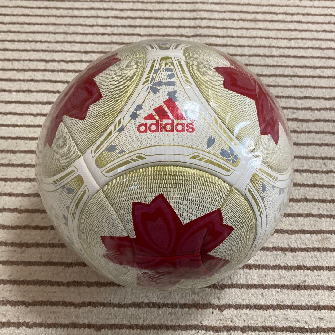 アディダス製サッカーボール（2014皇后杯/検定球）新品未使用品