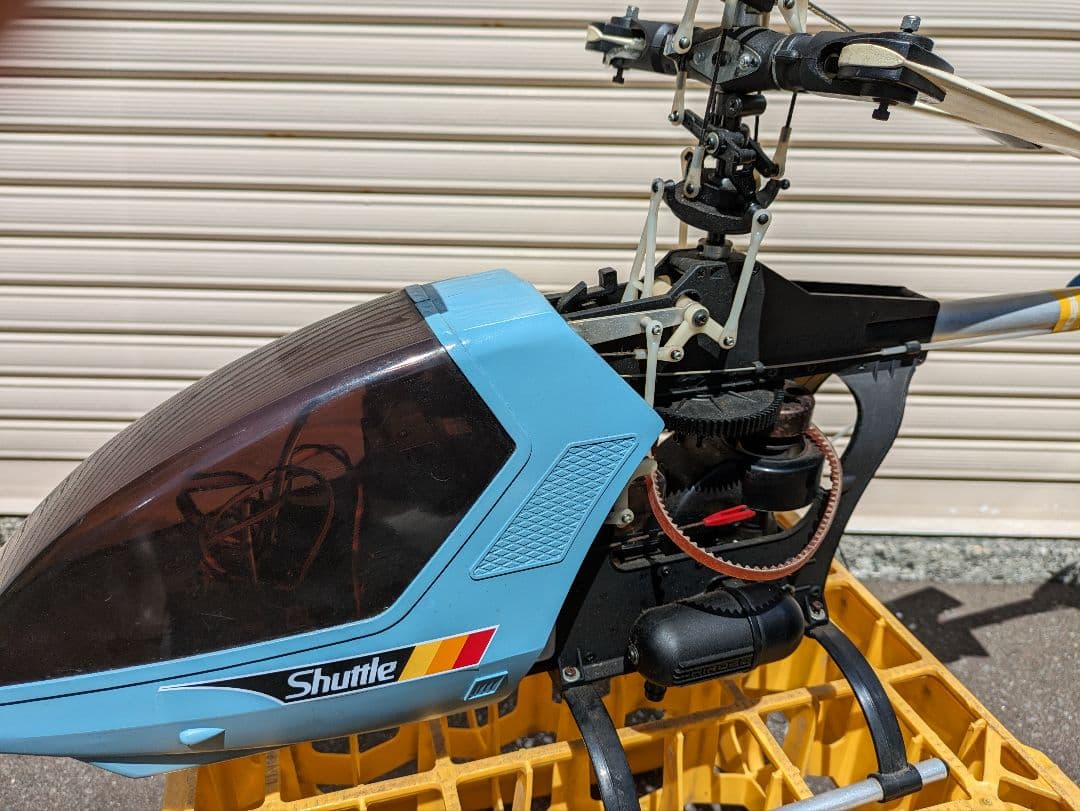 ヒロボー　シャトル　半完成品　ヘリコプター