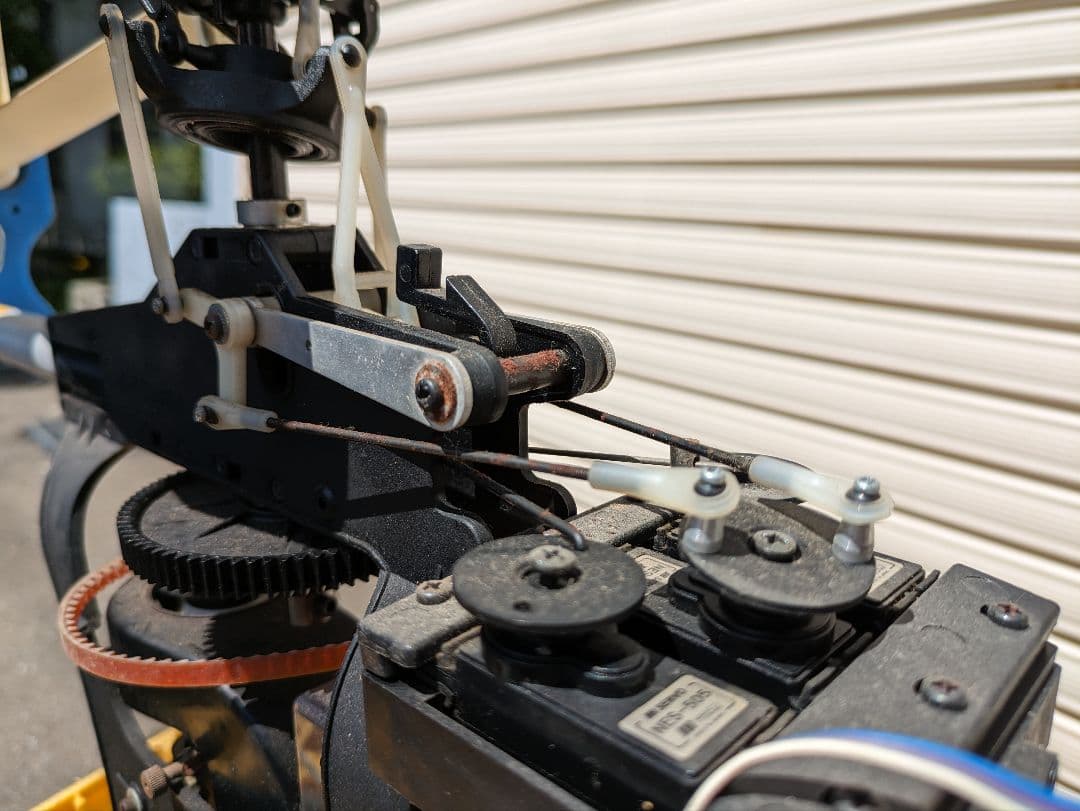 ヒロボー　シャトル　半完成品　ヘリコプター