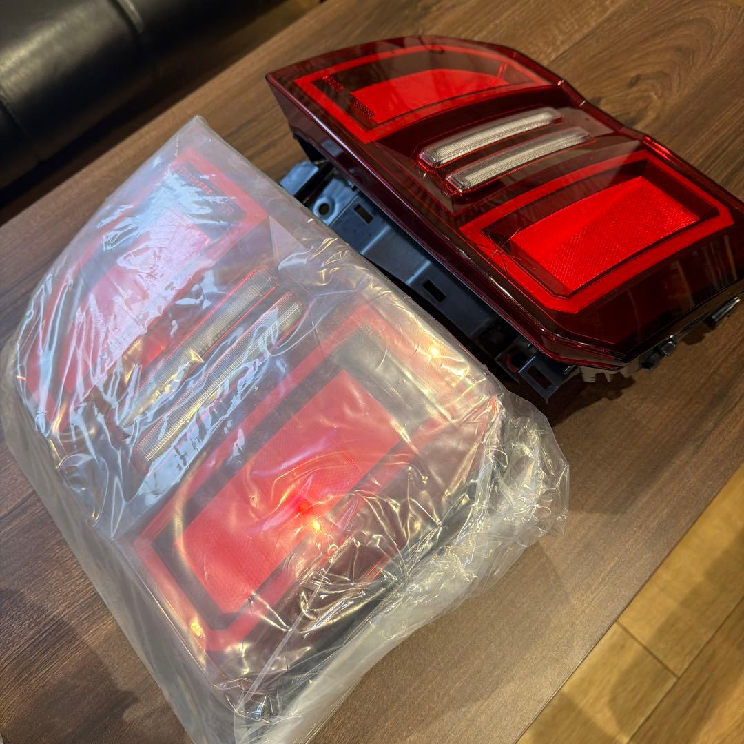 ランドクルーザー250 テールランプ（左側）