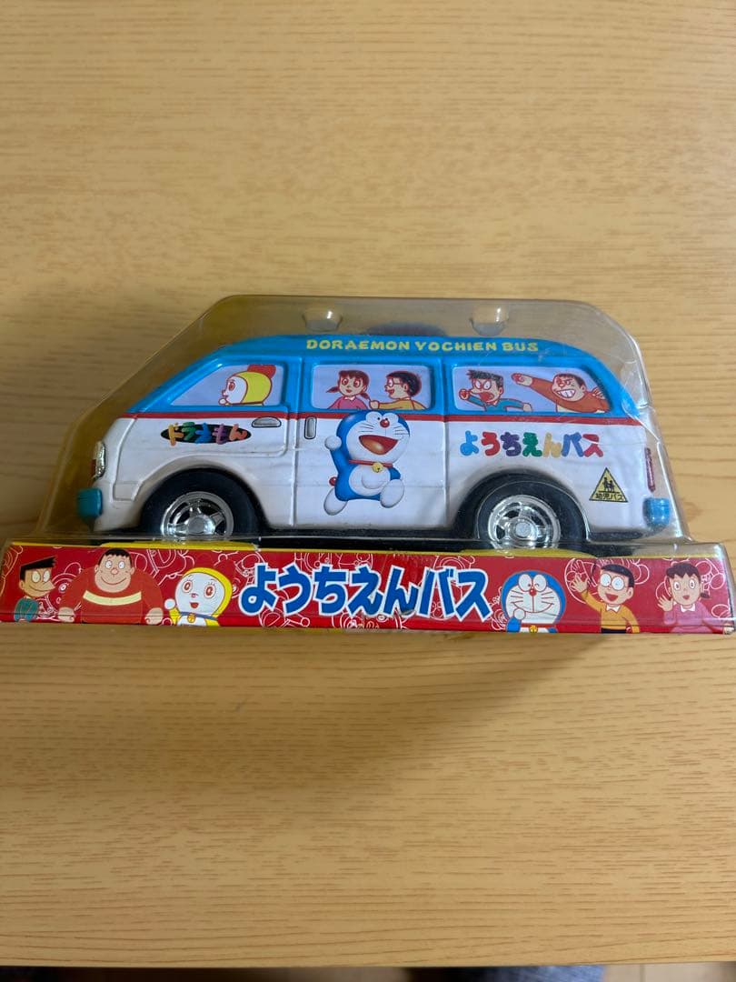 【希少・早い者勝ち】【即購入可】ブリキレトロ　ドラえもん ようちえんバス