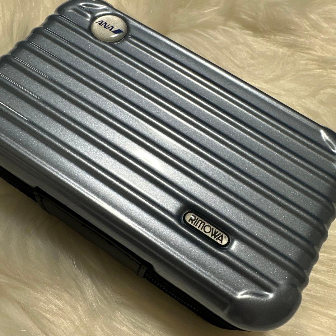 ANA ファーストクラス RIMOWA アメニティポーチ 【希少】
