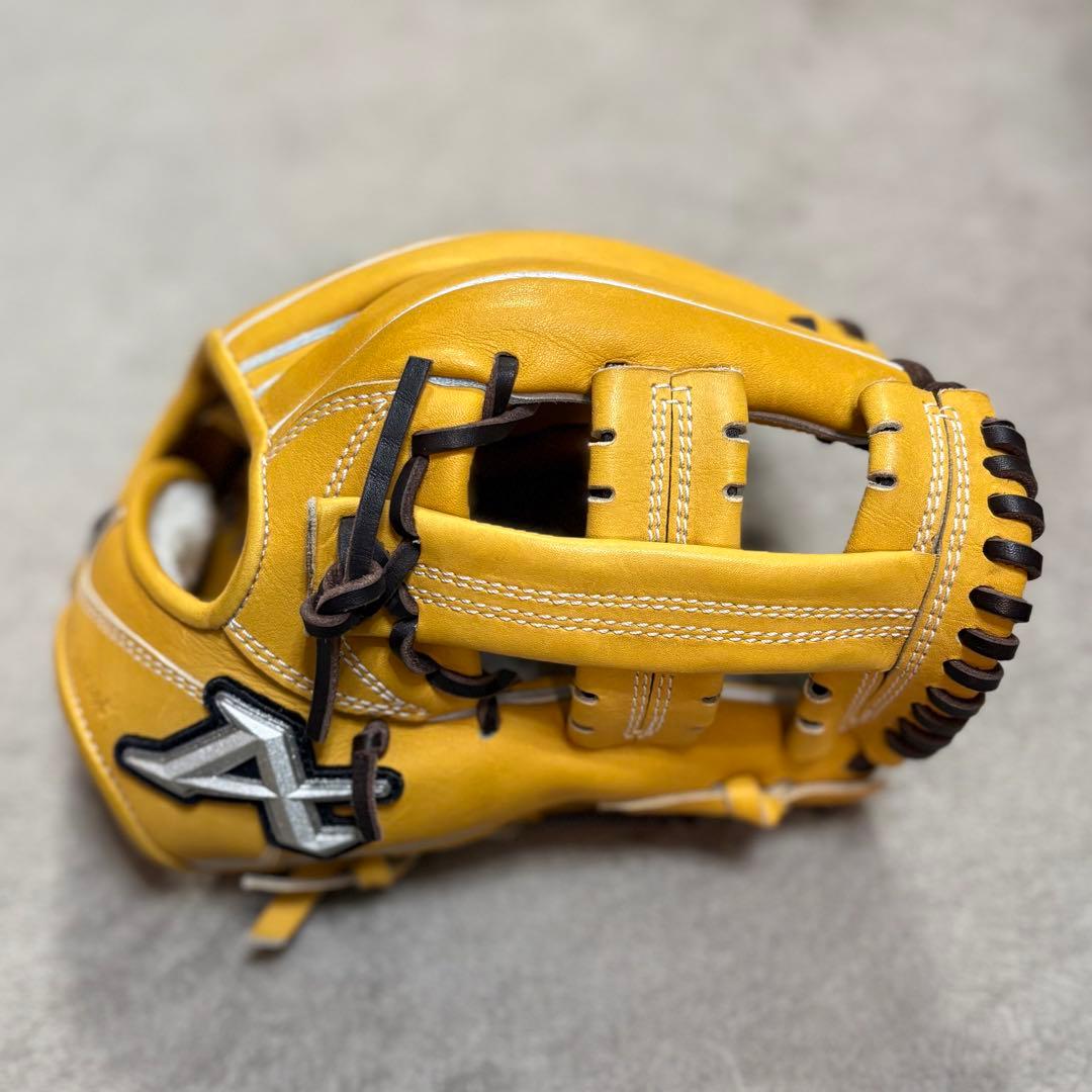 【限定カラー】ATOMS NEO PROFESSIONAL LINE 硬式 内野