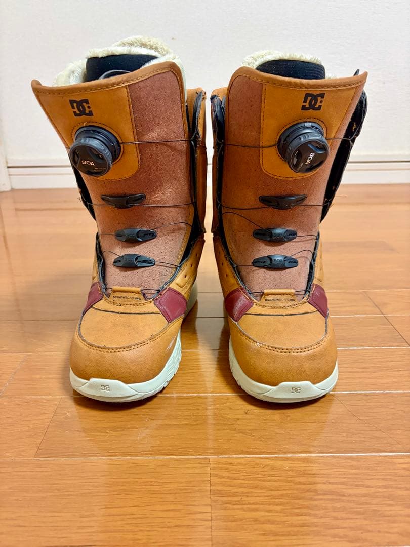 element DC 女性用スノーボードブーツ