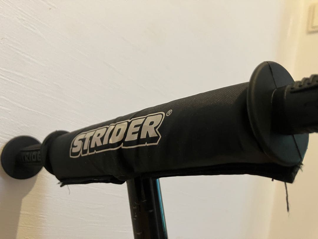 STRIDER 12インチバランスバイク スポーツモデル 青