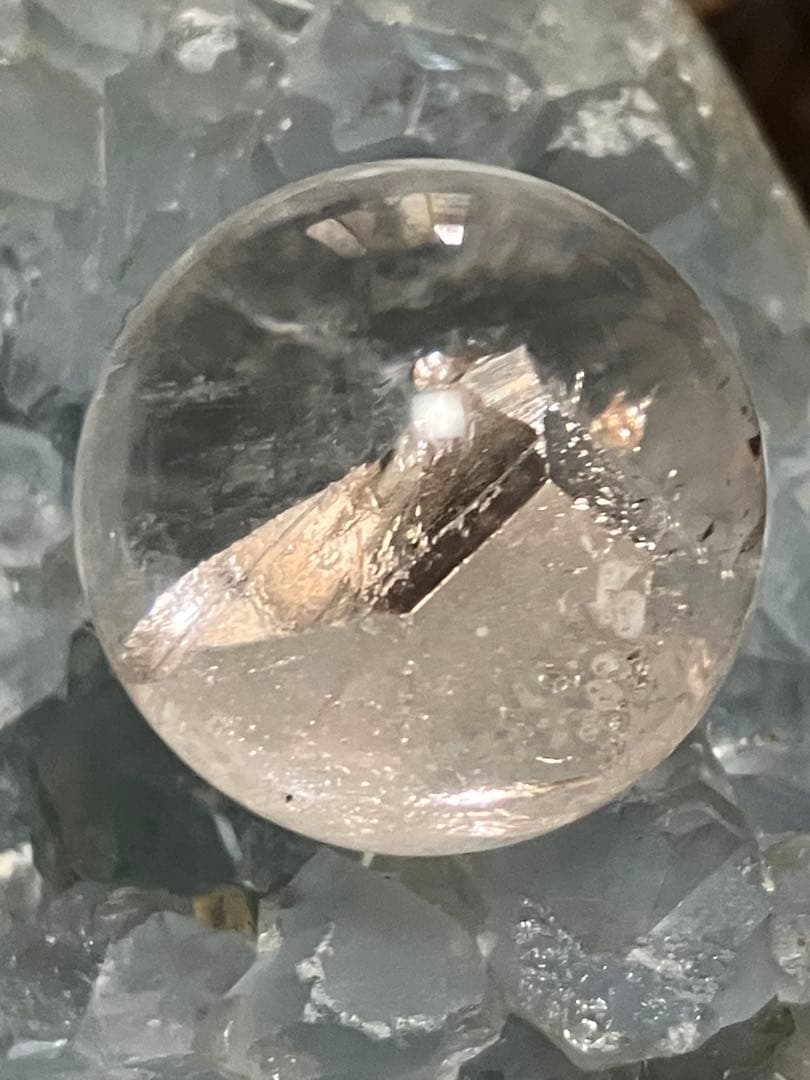 高品質　クォーツインクォーツ　貫入り水晶スフィア　17.4mm